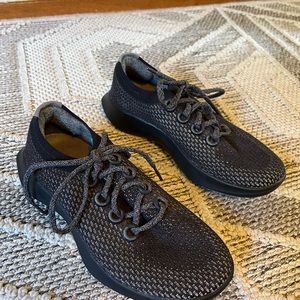Womens Allbird Tree Dasher Sneaker size 9